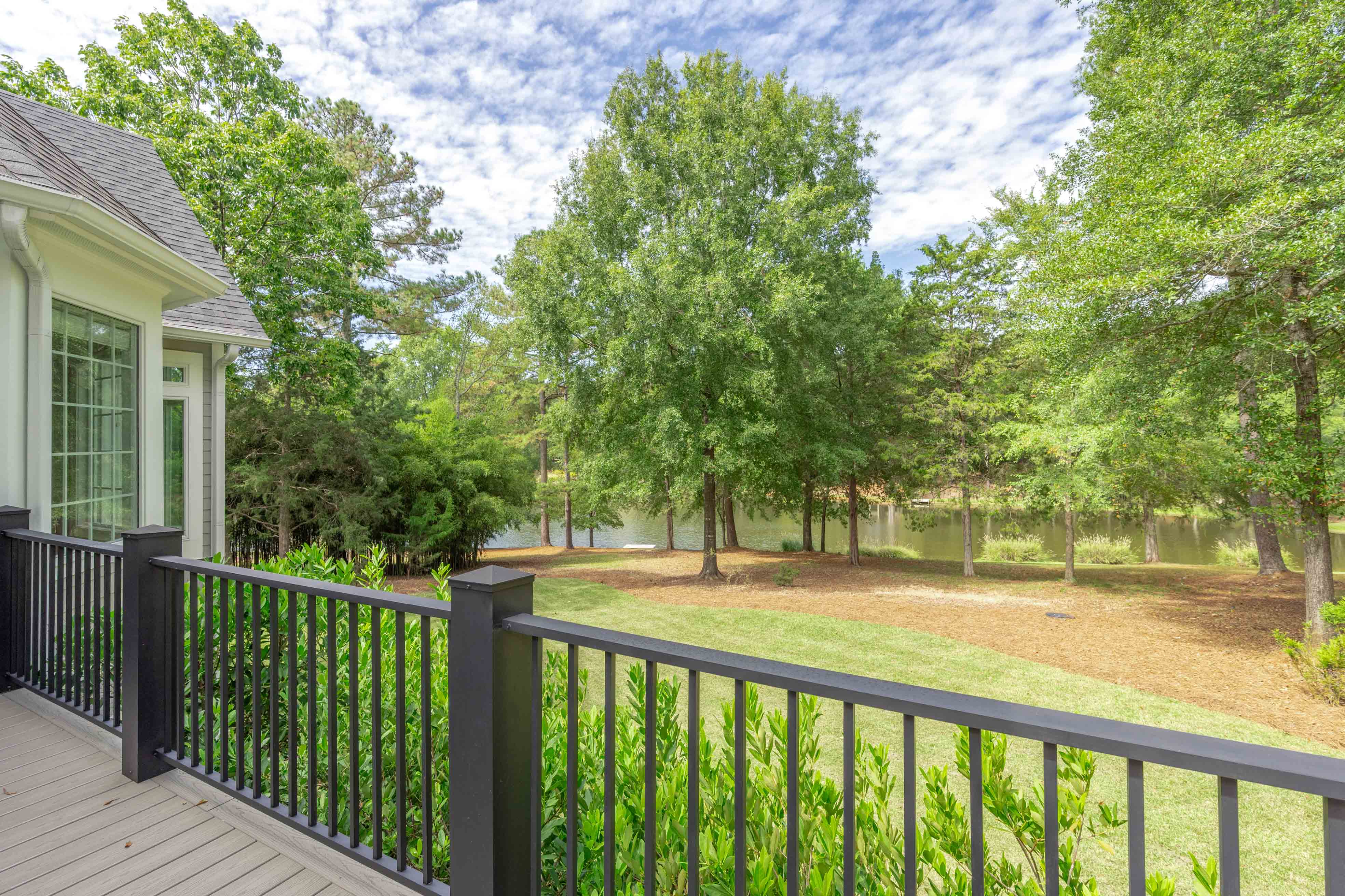 1011 Penfield Way image 35